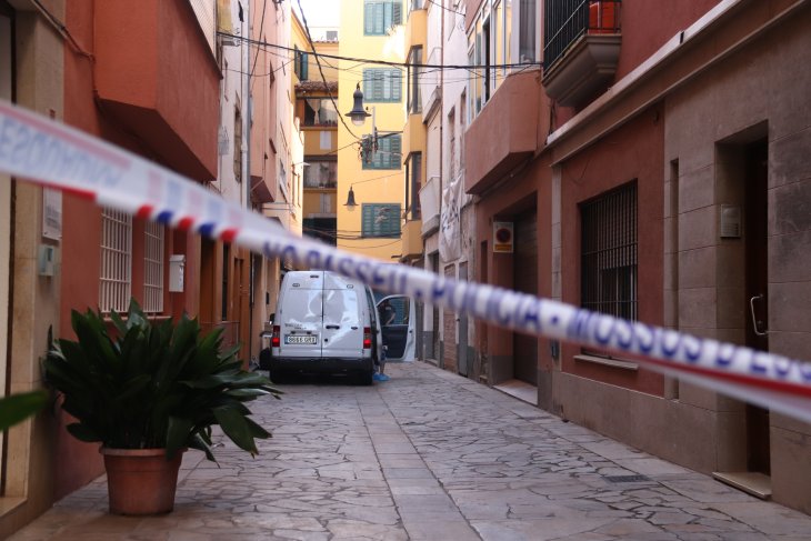 Presó provisional sense fiança per al detingut per matar una dona en un pis turístic de Lloret de Mar