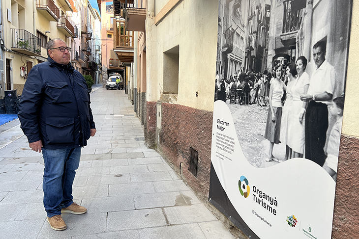 Organyà instal·la lones als carrers amb fotografies antigues de grans dimensions per rememorar la història del municipi