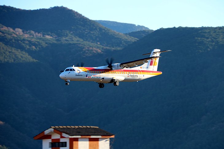 L'aeroport d'Andorra-La Seu registra prop de 7.500 passatgers en els primers vuit mesos de l'any