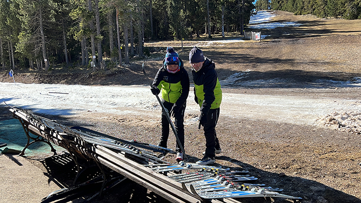 Les estacions d'esquí nòrdic donen per pràcticament acabada la temporada arran de la dràstica pujada de les temperatures