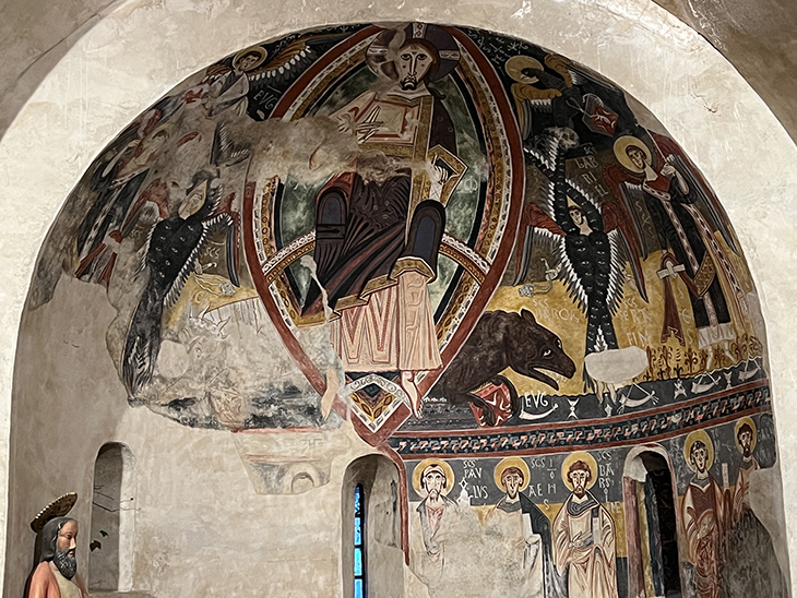 La historiadora Ona Balló investiga quin so fan les esglésies romàniques del Pallars Sobirà