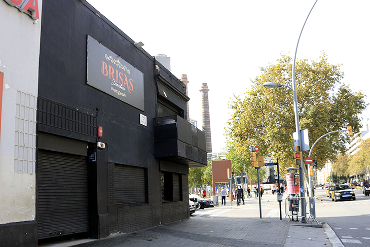 Detenen un jove relacionat amb l'apunyalament d'un altre la matinada de diumenge al Paral·lel de Barcelona