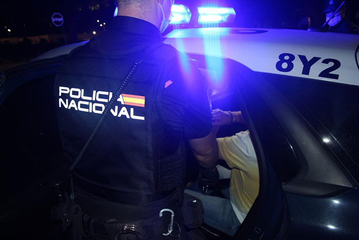 Detingut a Barcelona un perillós fugitiu per un frau superior a un milió de dòlars nord-americans