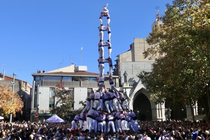 Diada històrica de Minyons, que tornen a ser colla de deu pisos