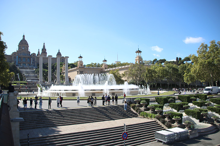 La Font Màgica de Montjuïc torna a brollar a Barcelona després de tres anys sense activitat