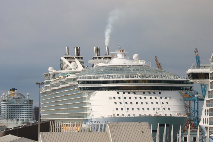 Líder a Europa i sisè al món: el Port de Barcelona afronta la reducció de terminals mentre els creueristes van a l'alça