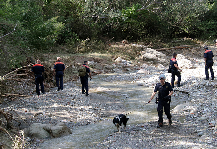 Els Bombers creuen que la desapareguda en la riuada d'Ullastrell podria estar enterrada o entre canyes al riu Llobregat
