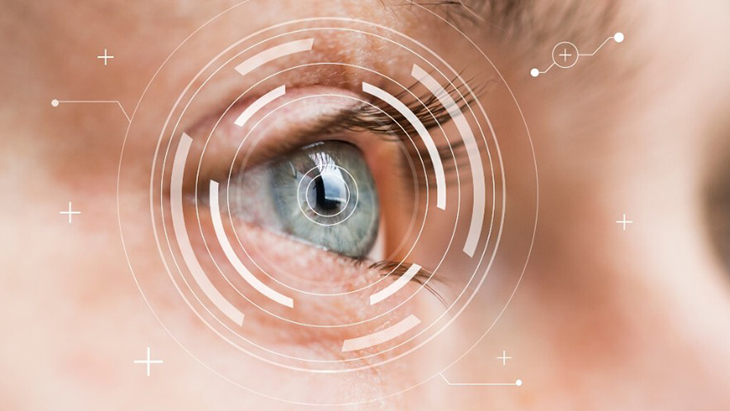 Dos estudiants de la UOC creen una 'app' que detecta malalties oculars de forma precoç