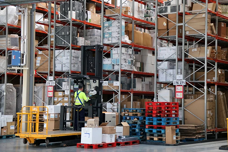 L’atur repunta lleugerament a Catalunya, però l’ocupació creix i torna a marcar un nou màxim per al mes de febrer