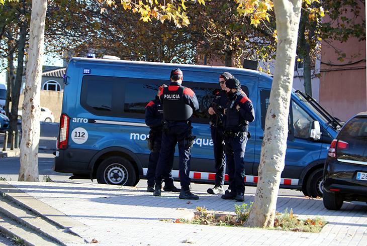 Dispositiu policial al Vallès i altres punts contra un grup especialitzat en robatoris violents, ocupacions i marihuana