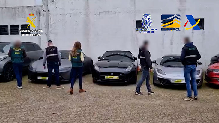 Detenen a Catalunya part d'una trama de factures falses acusada d'estafar més de 25 milions d'euros