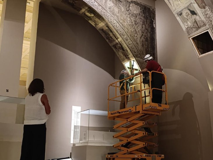 Els tècnics de l'Aragó denuncien que les pintures de Sixena dipositades al MNAC tenen "humitats"
