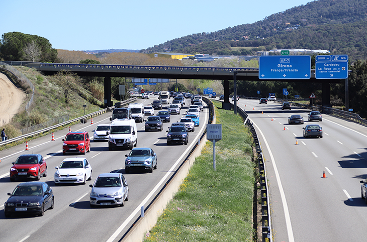 Uns 475.000 vehicles han tornat a l'àrea de Barcelona en l'operació retorn de Setmana Santa, el 80% dels previstos