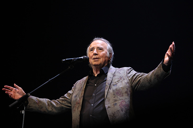 TV3 emetrà aquesta nit el darrer concert de Joan Manel Serrat