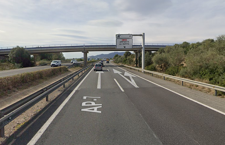 El Ministeri de Transport adjudica la redacció del projecte d'ampliació d'un tercer carril de l'AP-7 per 3,4 milions d'euros