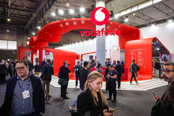 Sindicats i direcció tanquen el preacord d'ERO a Vodafone i el sotmeten a votació de la plantilla