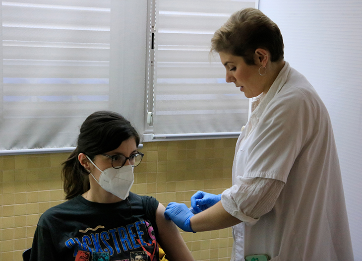 La grip continua pujant a Catalunya amb una incidència similar a la d’anys anteriors a la pandèmia