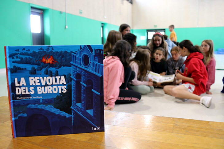 150 infants d'Artés creen un llibre sobre la revolta dels Burots, un dels capítols històrics més importants del poble