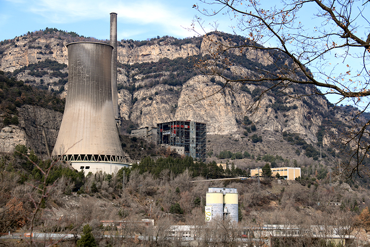 Grups ecologistes del Berguedà qualifiquen de "barbaritat" el projecte empresarial que es vol fer a la tèrmica de Cercs