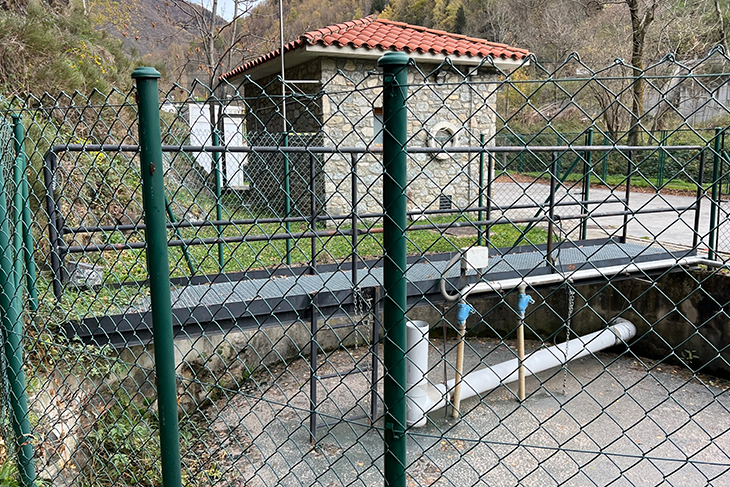 Un estudi sobre plàstics a rius del Pirineu confirma que la contaminació és "generalitzada" i que arriba a llocs remots