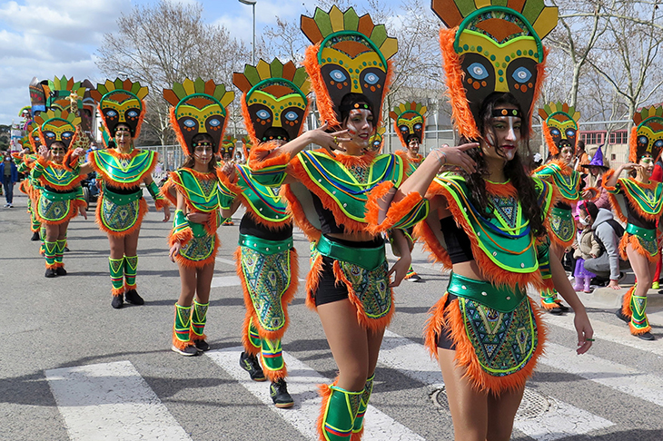 Municipis de l’Alt Penedès exclouen les cançons sexistes de les carrosses i comparses de Carnaval