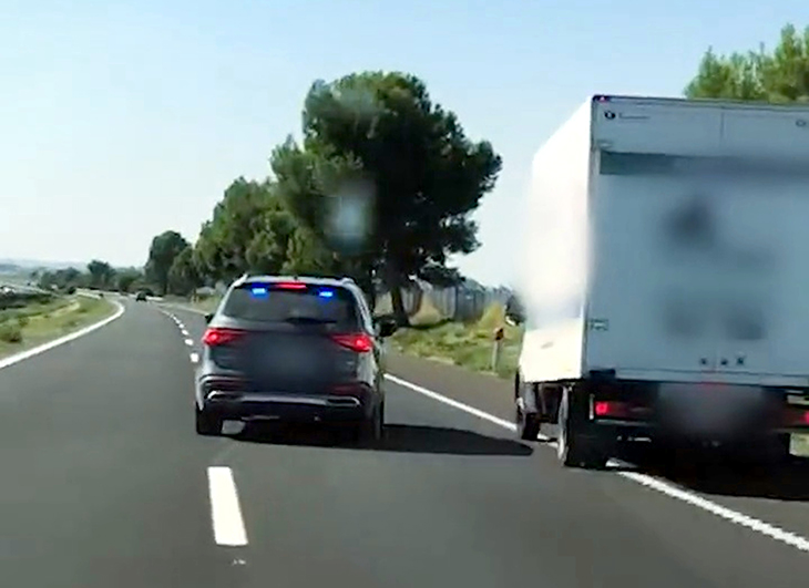 Els Mossos d'Esquadra detenen el conductor d'una furgoneta per circular drogat i temeràriament per l'A-2 al Pla d'Urgell