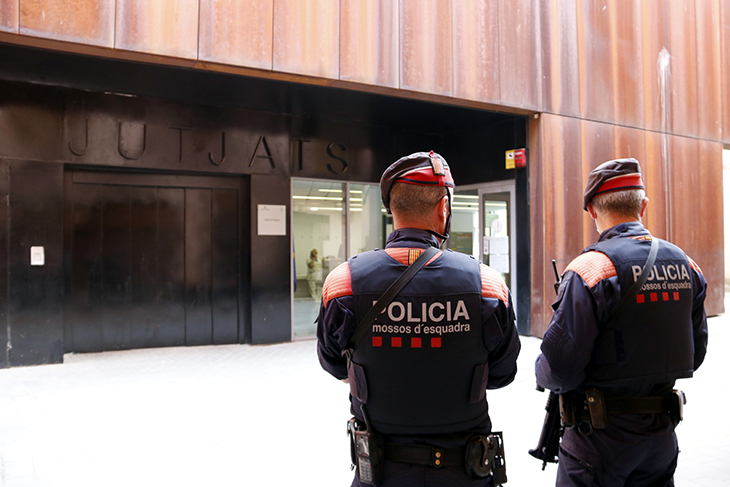 Un jutjat de Balaguer perdona un deute de 61.928 euros a un camioner a qui un accident va deixar sense ingressos