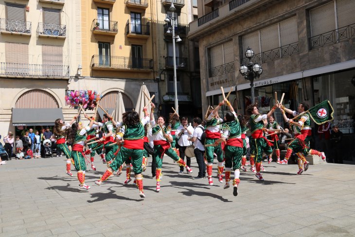 Lleida es bolca en la celebració de la festa major amb una participació multitudinària en activitats de cultura popular