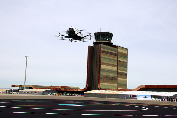 L'empresa xinesa EHang inaugura a l'aeroport de Lleida-Alguaire la primera base de vehicles aeris autònoms d'Europa