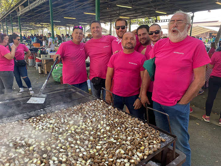 Uns 3.500 collistes omplen els Camps Elisis de Lleida amb motiu de la 39a edició de l'Aplequet de Tardor