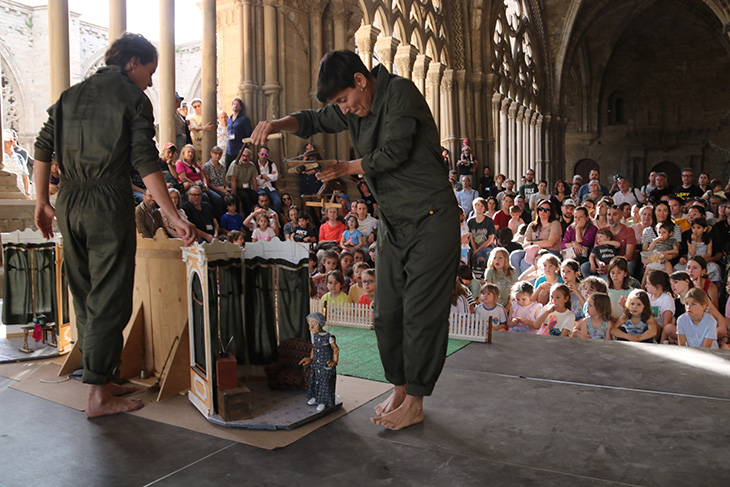 La tradició i la innovació del món titellaire conviuen durant tres dies a Lleida
