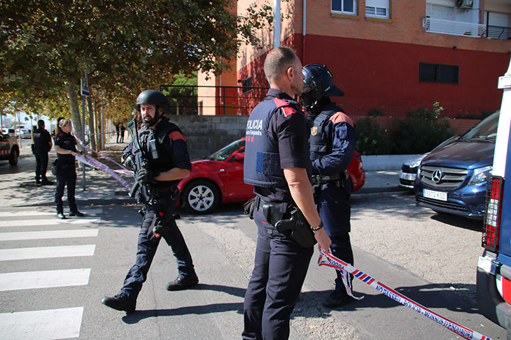 Un mort i dos ferits en un tiroteig prop de la comissaria dels Mossos de Campclar, a Tarragona