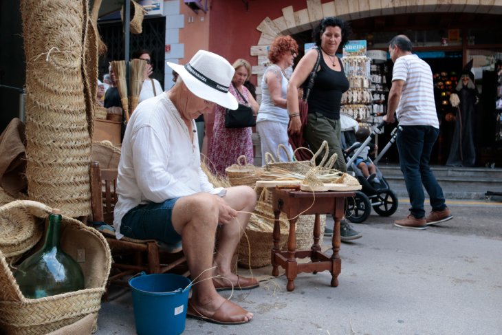 Torredembarra reviu el capítol indià de la seva història sense oblidar-ne les llums i ombres