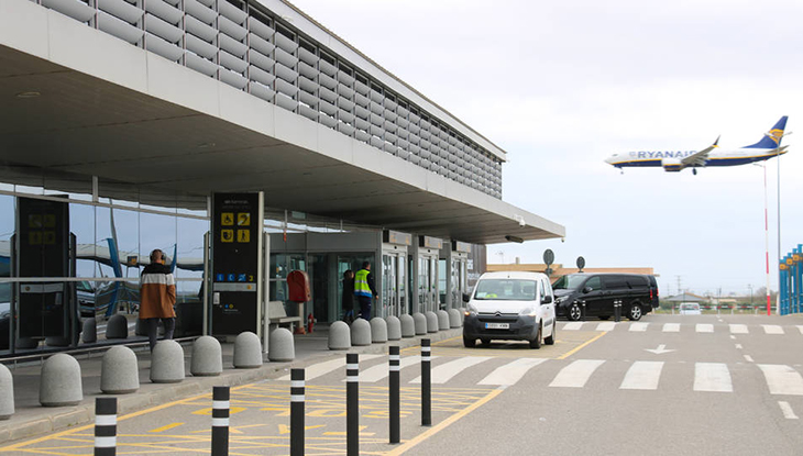 L'aeroport de Reus registra gairebé 400.000 passatgers durant el primer semestre d'enguany, un 16% més