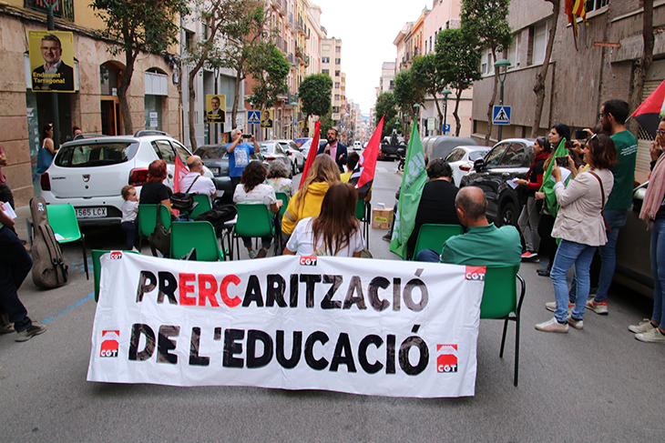 Protesten a Tarragona per rebutjar l'última proposta del Departament i reclamar una millor educació